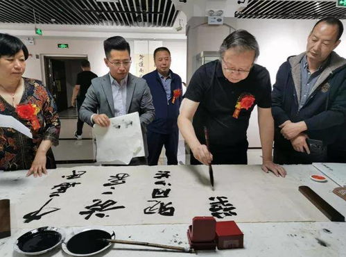 濟寧市政協(xié)組織書法家赴內(nèi)蒙古開展文化藝術(shù)交流活動